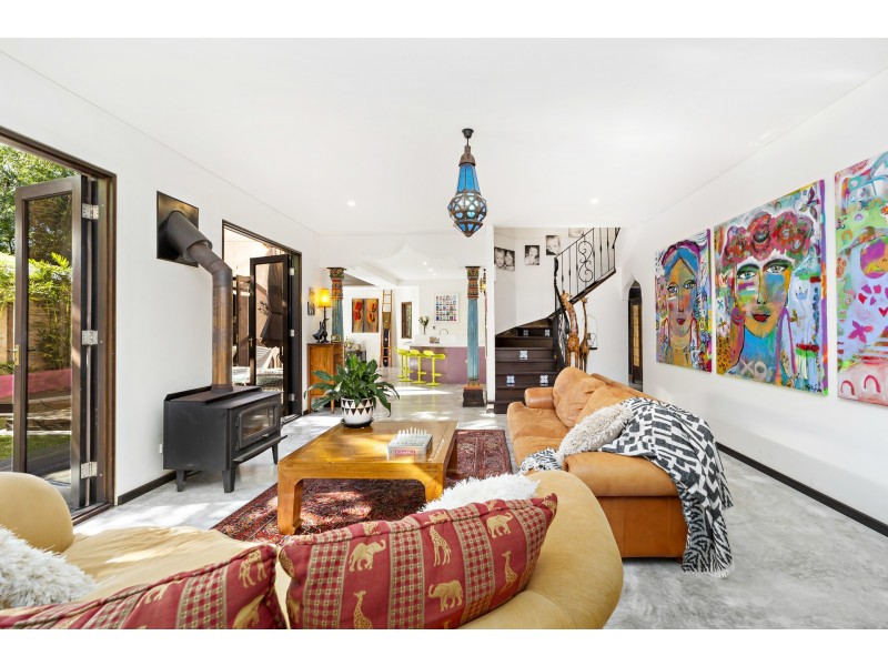 46a Robinsville Cresent, Thirroul NSW 2515