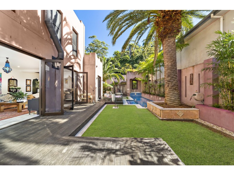 46a Robinsville Cresent, Thirroul NSW 2515