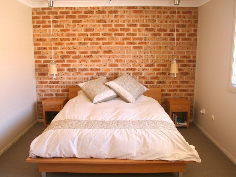 2/17 Bath Street, Thirroul NSW 2515
