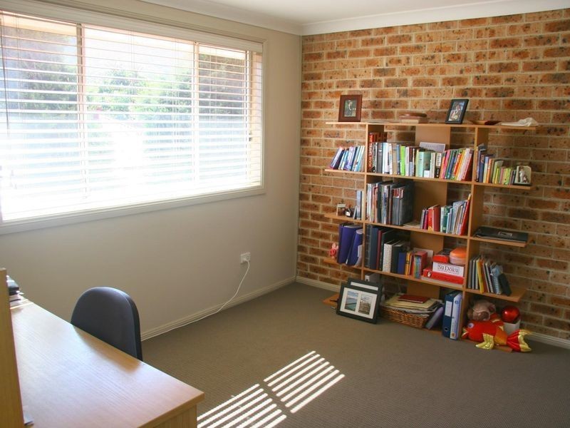 2/17 Bath Street, Thirroul NSW 2515