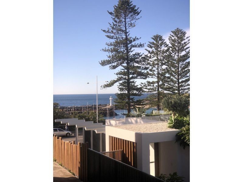 4/70 Cliff Road, Wollongong NSW 2500