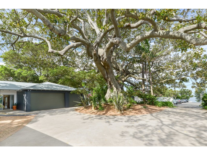 12 Tasman Parade, Thirroul NSW 2515
