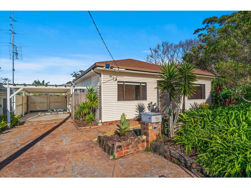 9 Broadridge Street, Wombarra NSW 2515