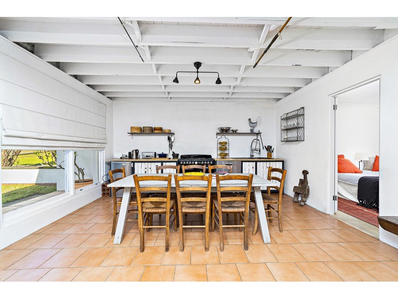 440 Lawrence Hargrave Drive, Thirroul NSW 2515