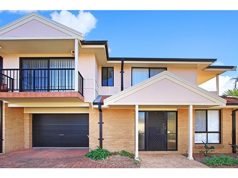2/2 Carroll Road, East Corrimal NSW 2518