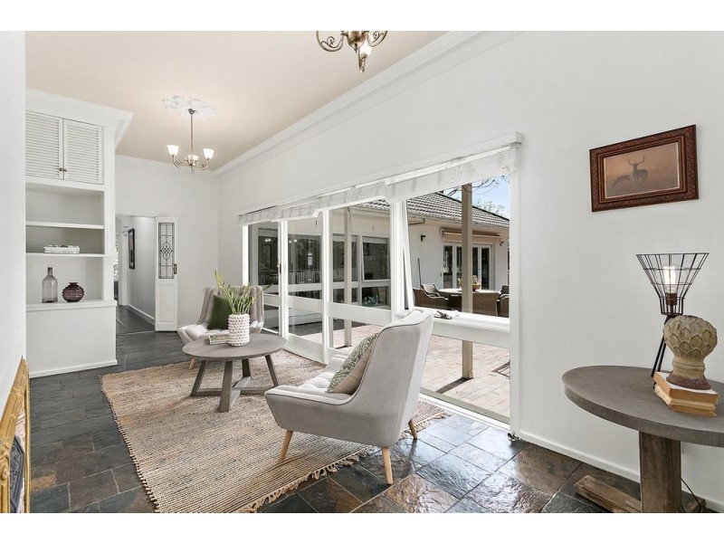 34 Eastern Avenue, Mangerton NSW 2500