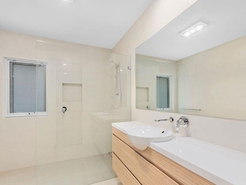 2/3 Oceana Parade, Austinmer NSW 2515