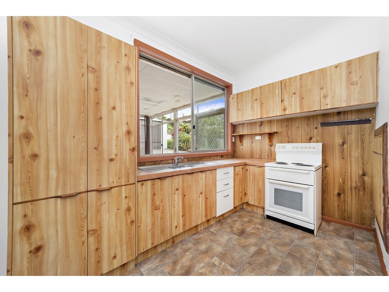 4 William Street, Bulli NSW 2516