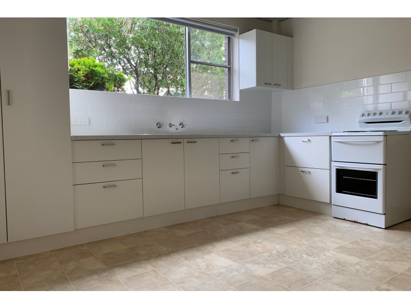 2/134 Carters Lane, Fairy Meadow NSW 2519