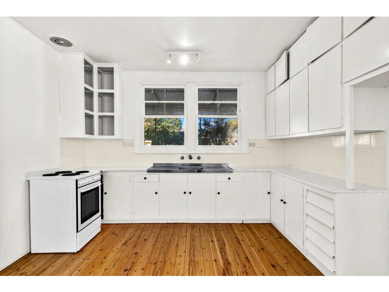 127 Campbell Street, Woonona NSW 2517