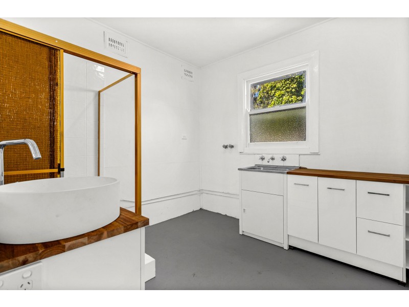 127 Campbell Street, Woonona NSW 2517