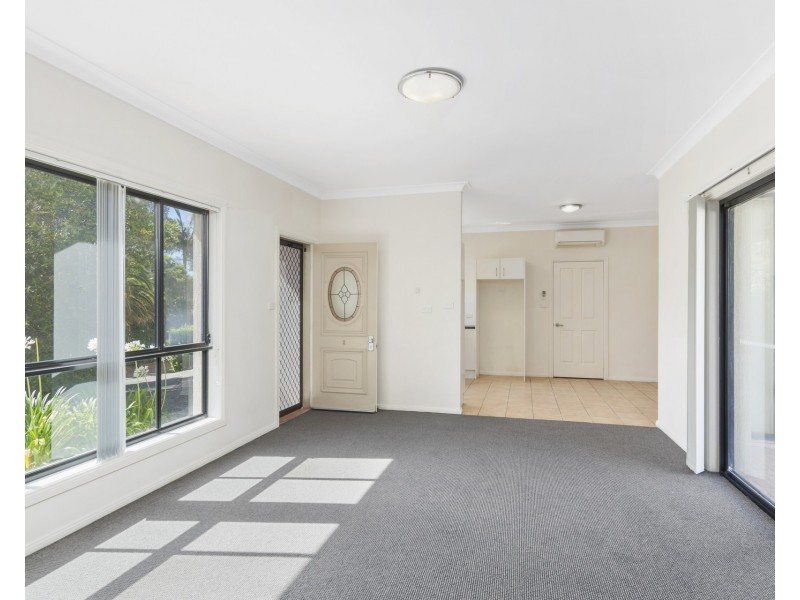 2/41 Mountain Road, Austinmer NSW 2515