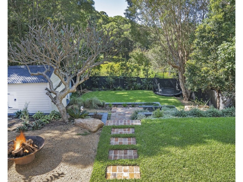 60 Mountain Road, Austinmer NSW 2515