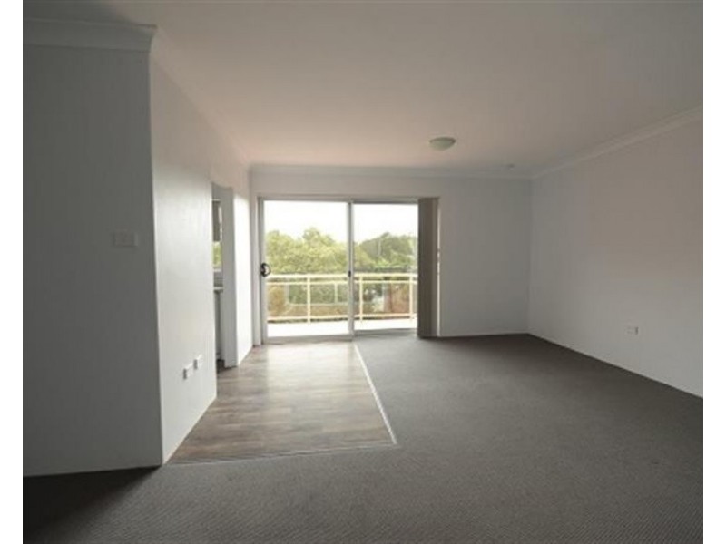 11/30 Pleasant Avenue, Wollongong NSW 2500