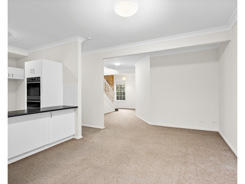 2/53 Robsons Road, Keiraville NSW 2500