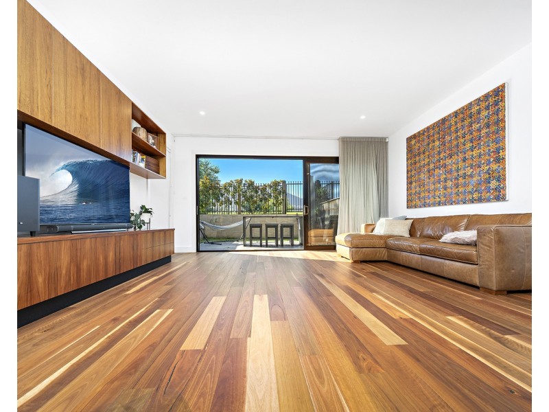 14A Clyde Close, Thirroul NSW 2515