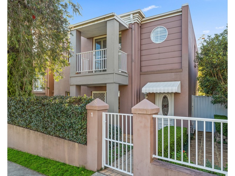 1/74-78 Gipps Street, Wollongong NSW 2500