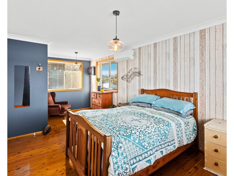 2/11 McCauley Street, Thirroul NSW 2515