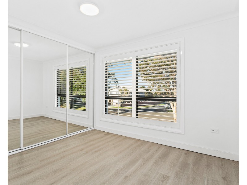 8A Kembla Street, Balgownie NSW 2519