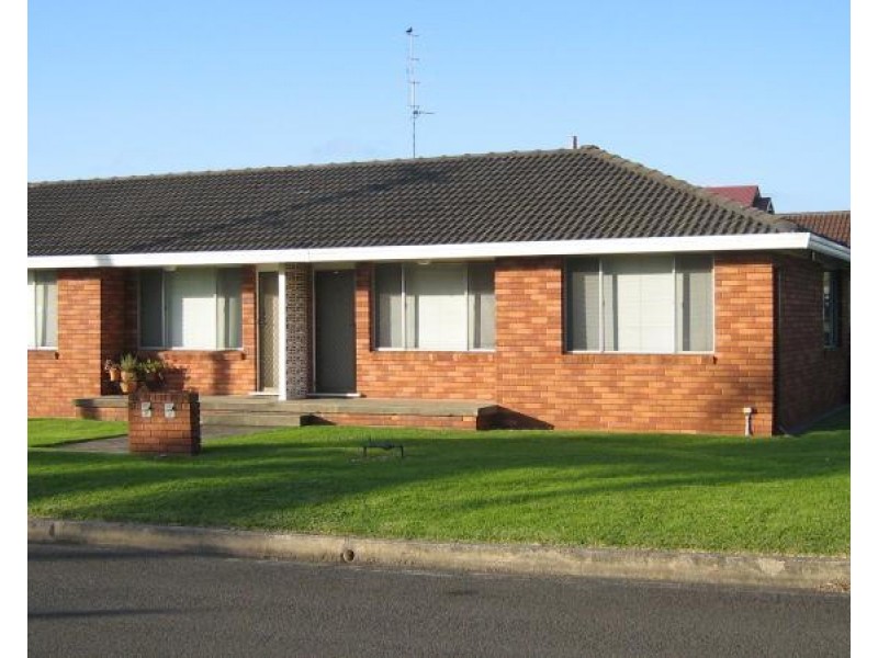 3/13 McCauley Street, Thirroul NSW 2515