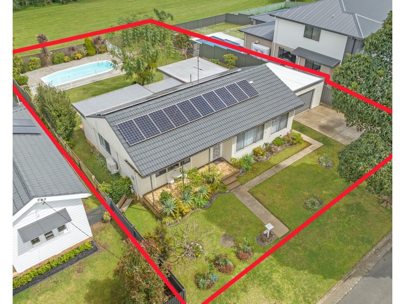 70 Euroka Street, West Wollongong NSW 2500