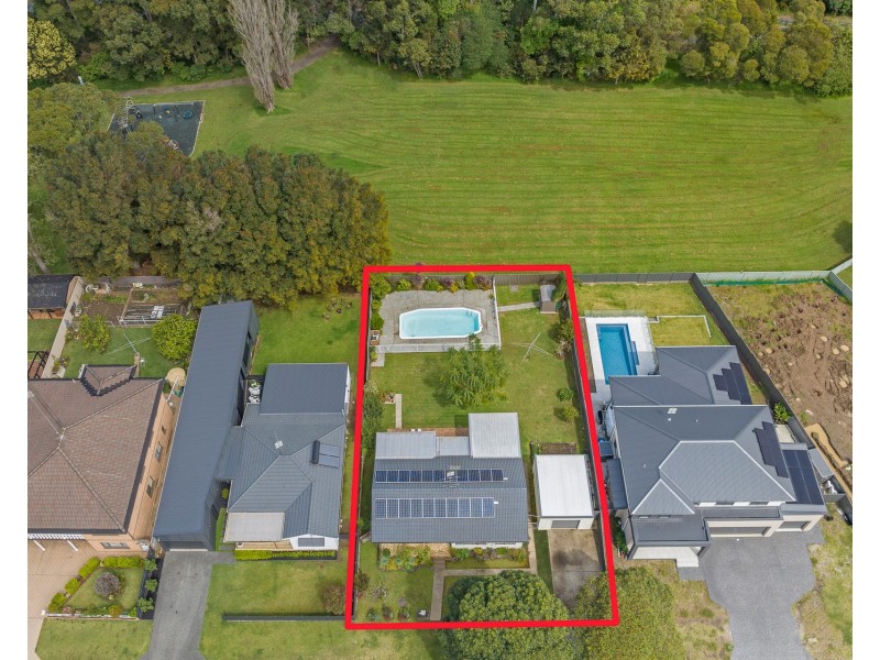 70 Euroka Street, West Wollongong NSW 2500