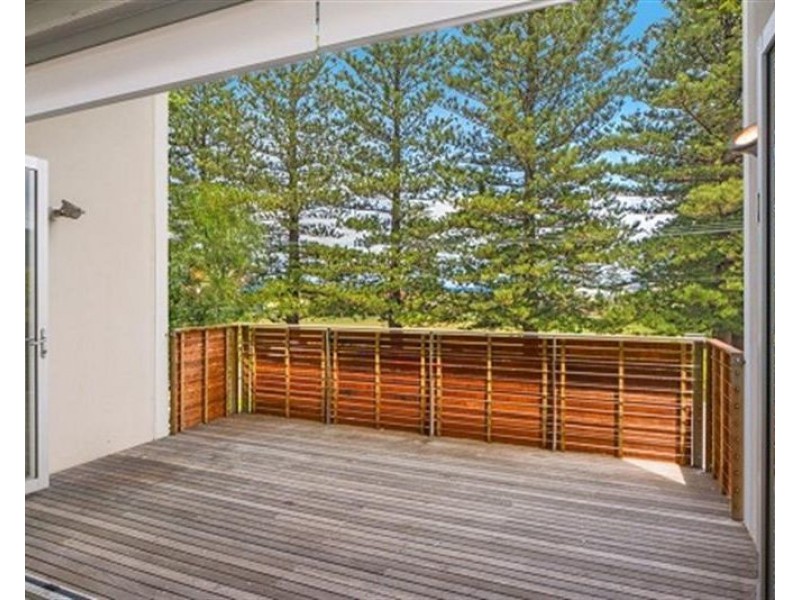 2/33 The Esplanade, Thirroul NSW 2515