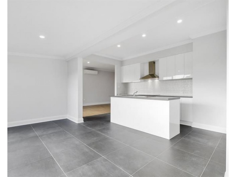 32 George Avenue, Bulli NSW 2516