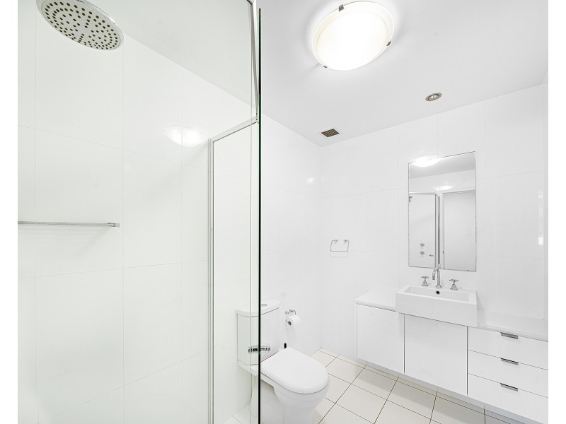 30/40 McCauley Street, Thirroul NSW 2515