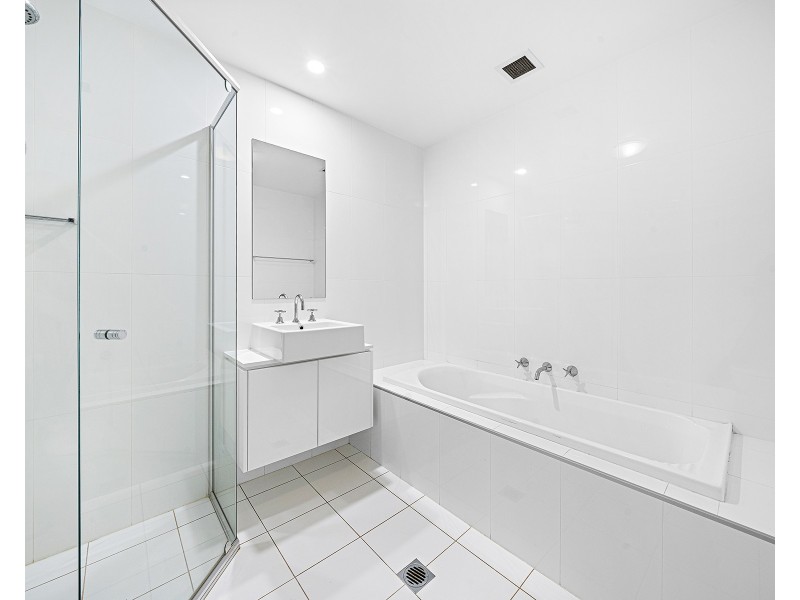 30/40 McCauley Street, Thirroul NSW 2515