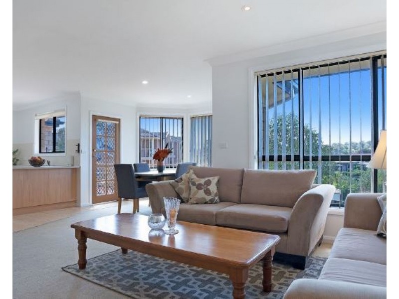 4/9A Figtree Crescent, Figtree NSW 2525