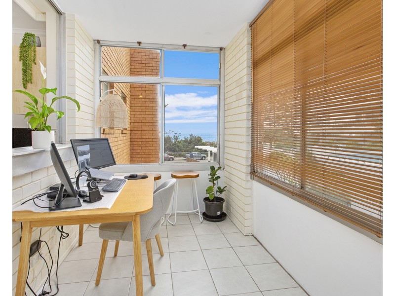 4/70 Cliff Road, Wollongong NSW 2500