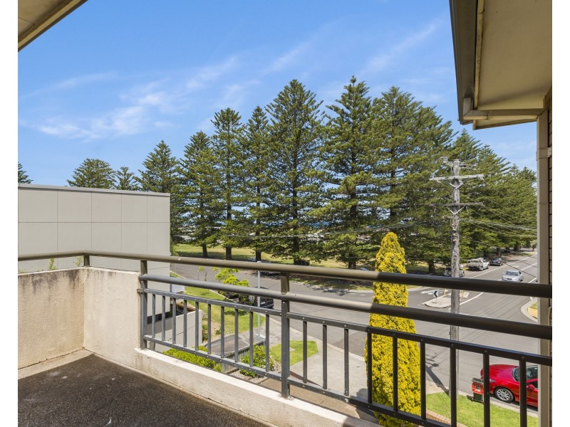 4/31 The Esplanade, Thirroul NSW 2515