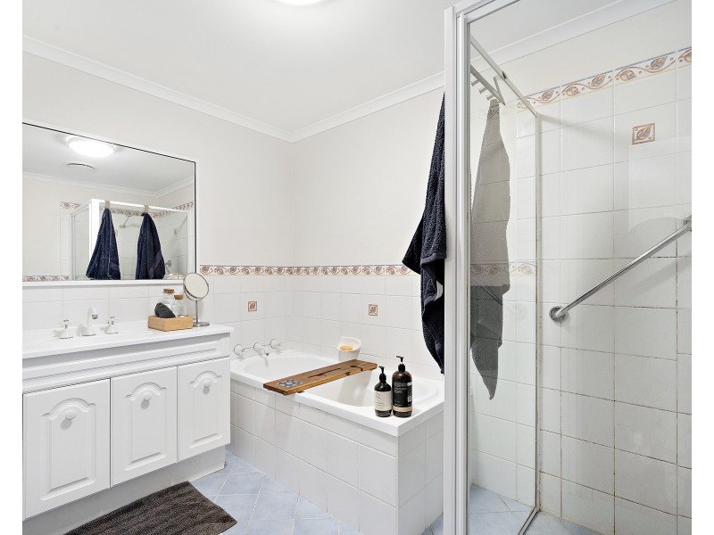 16/14 Raymond Road, Thirroul NSW 2515