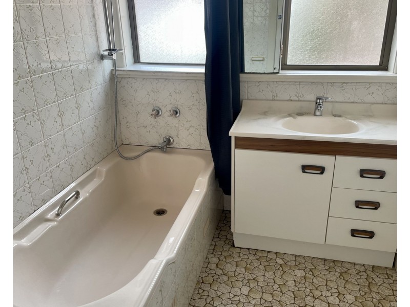 10 Tyrwhitt Avenue, Bulli NSW 2516