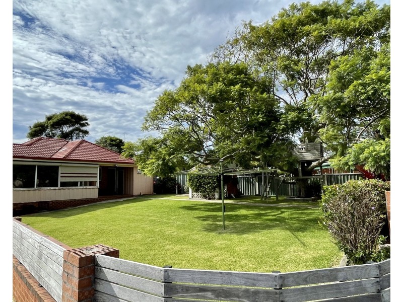 10 Tyrwhitt Avenue, Bulli NSW 2516