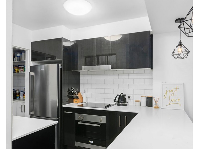 1/2 Alanson Avenue, Bulli NSW 2516