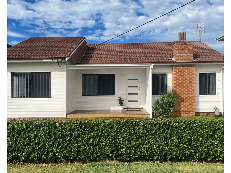 35 Marlo Road, Towradgi NSW 2518