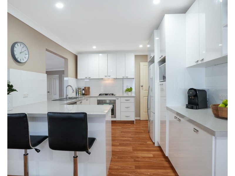 20 Craig Crescent, Dapto NSW 2530