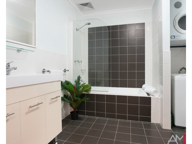 105/6-10 Gladstone Avenue, Wollongong NSW 2500