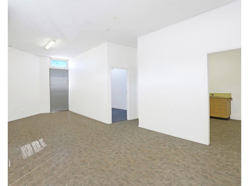 3/27 Central Road, Unanderra NSW 2526