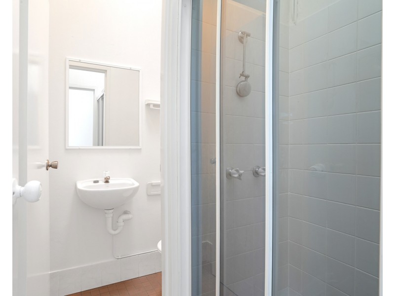 3/27 Central Road, Unanderra NSW 2526