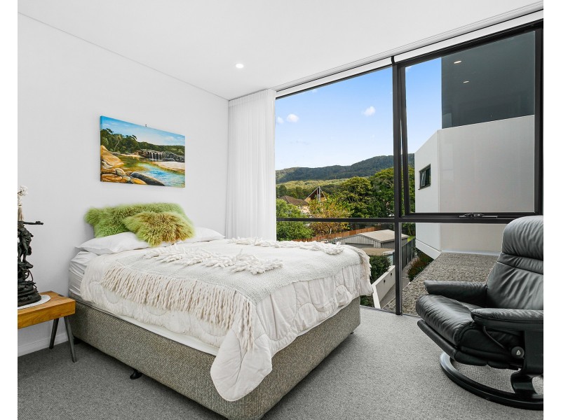 104/8 Railway Parade, Thirroul NSW 2515