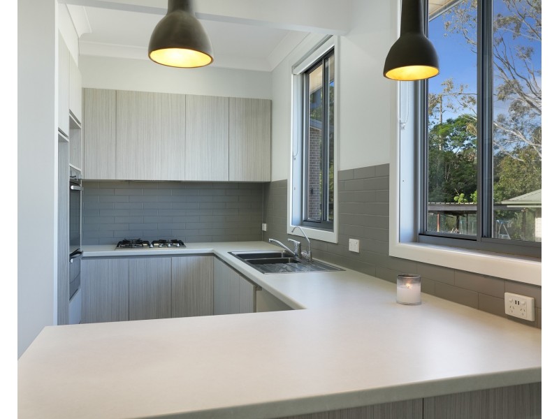 66 Albert Street, Unanderra NSW 2526