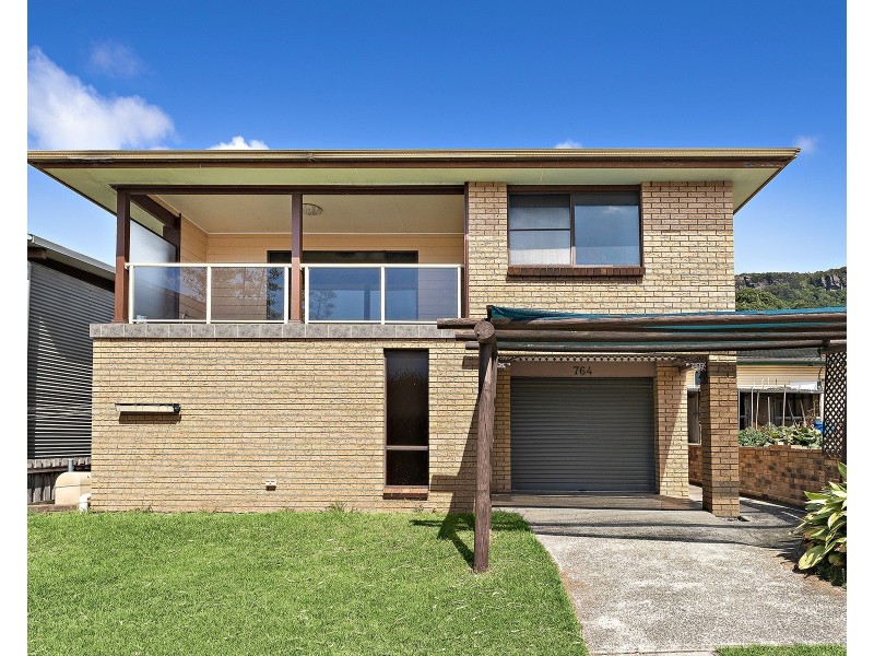 764 Lawrence Hargrave Drive, Coledale NSW 2515
