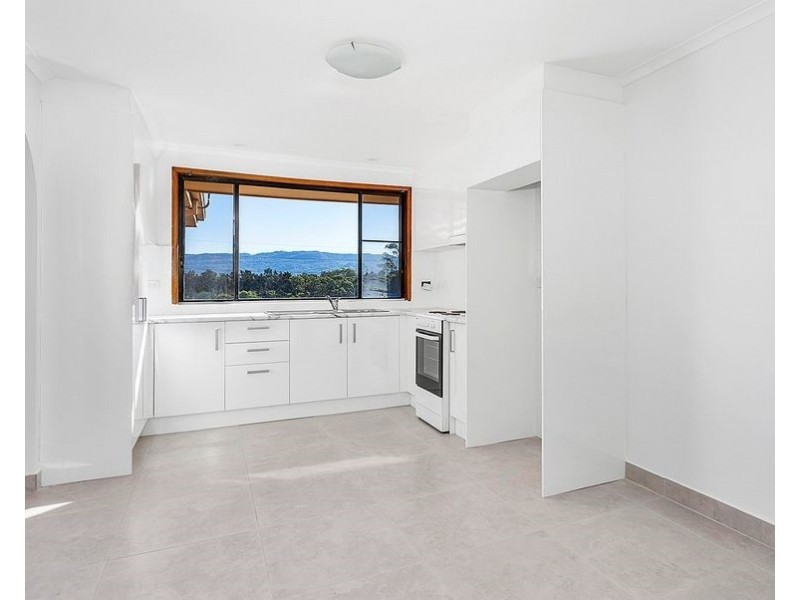 13 Warwick Street, Berkeley NSW 2506