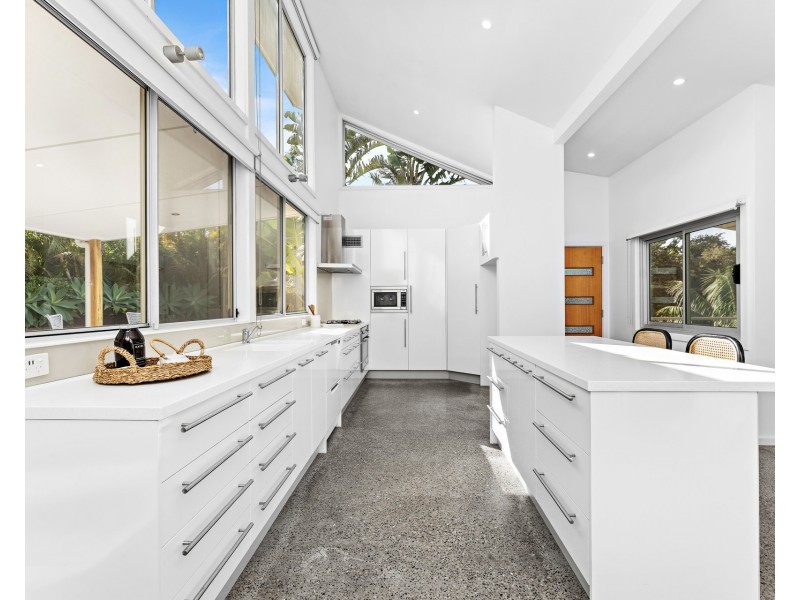 20 Seaview Crescent, Stanwell Park NSW 2508