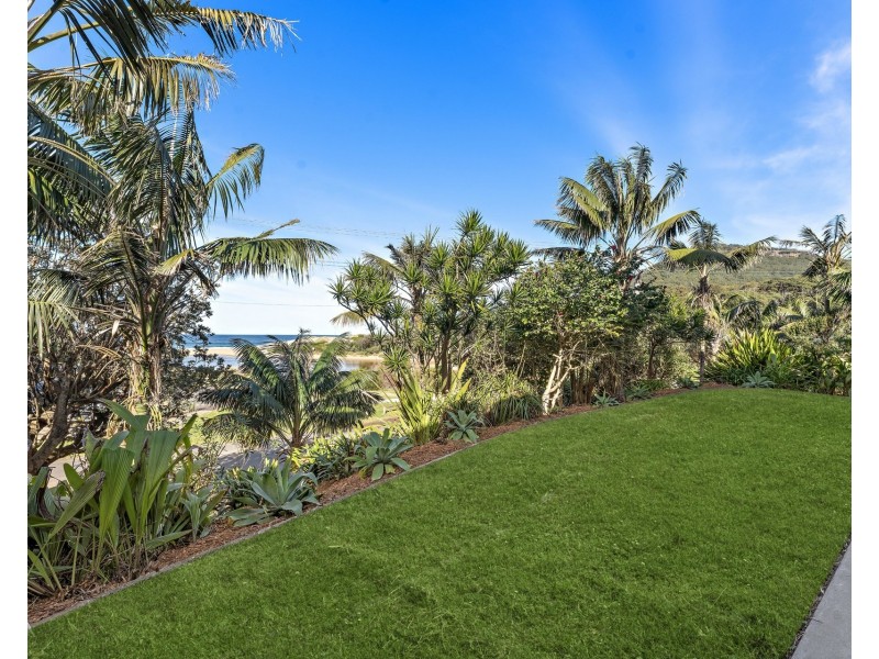 20 Seaview Crescent, Stanwell Park NSW 2508