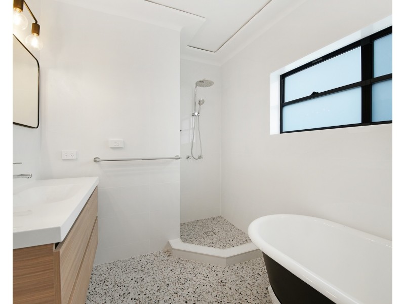 7 Sansey Avenue, Mount Ousley NSW 2519