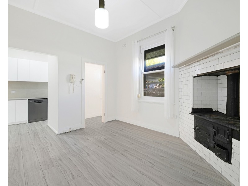 419 Lawrence Hargrave Drive, Thirroul NSW 2515